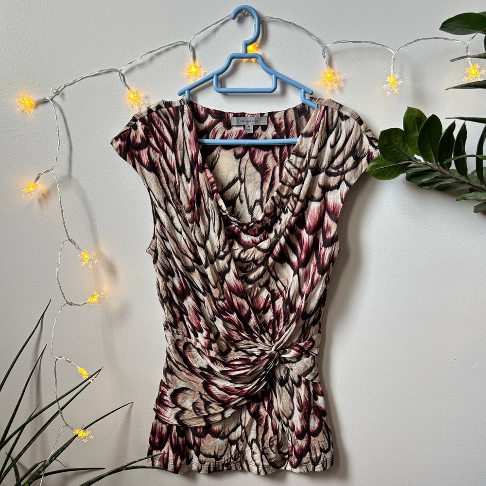 Stylish Women's Top with Feather Print